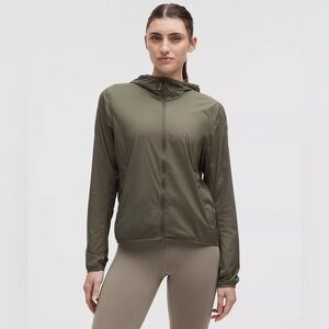 Lululemon Dark Green Women's Lightweight Jacket